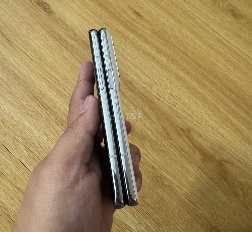 Oppo Find N 512GB Trắng. Mua bán Điện thoại tại Quận Bắc Từ Liêm Hà Nội được đăng bởi nguyen hoang vu hình 1