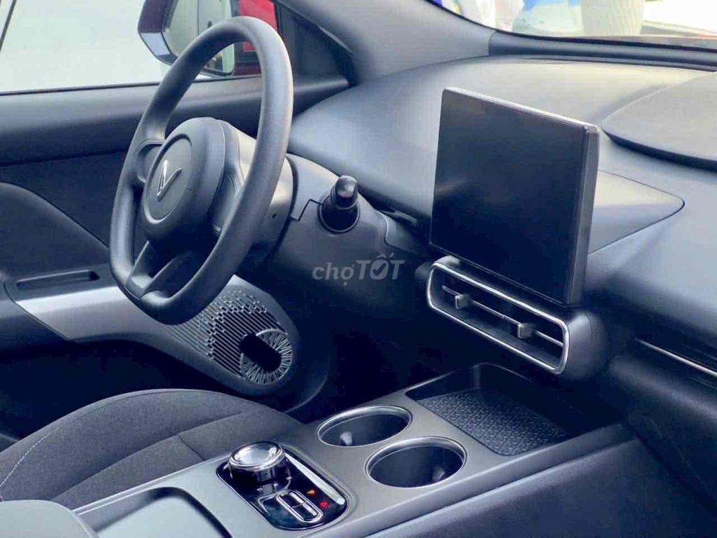 VinFast Limo Green 2025. Mua bán Ô tô tại Thành phố Thủ Dầu Một Bình Dương được đăng bởi VINFAST THỦ DẦU MỘT hình 3