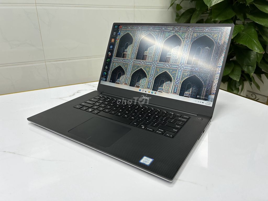 Dell Precision 5540-Cho đồ họa-thiết kế-kỹ thuật