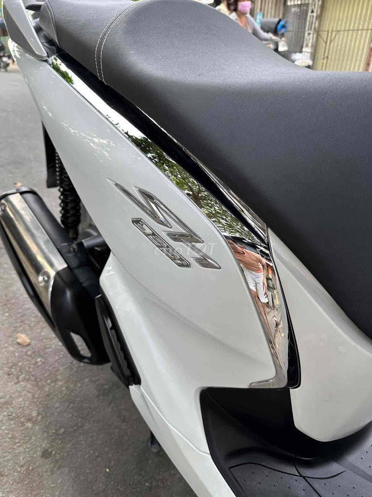 SH300i 2019 chữ T 1 chủ xe chuẩn nguyên rin. Mua bán Xe máy tại Quận Cái Răng Cần Thơ được đăng bởi Cửa Hàng Xe Máy Quang Sang hình 12