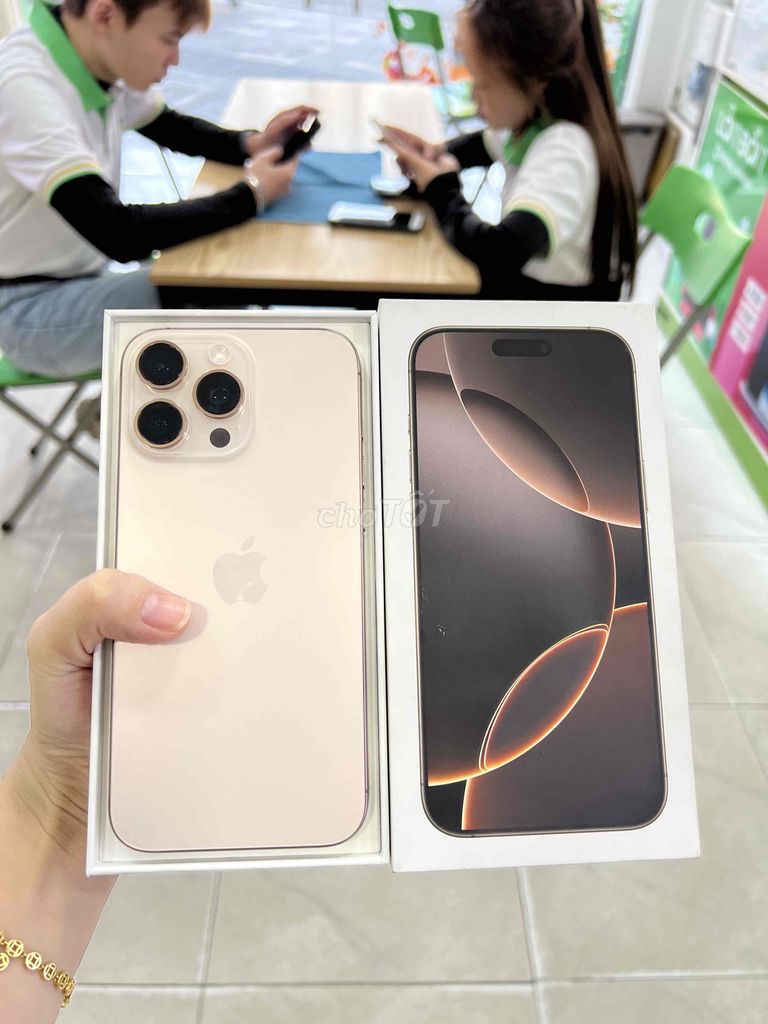 IPhone 16 Pro Max 256Gb chính hãng VNA đủ màu