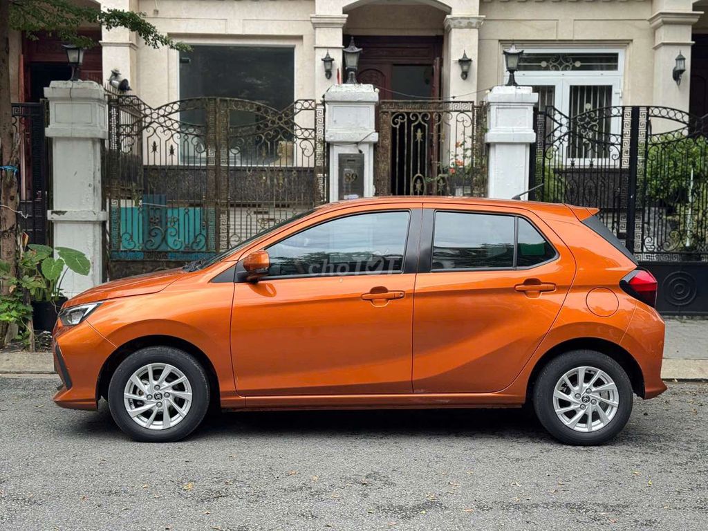 Toyota Wigo màu Cam 5 chỗ. Mua bán Ô tô tại Quận Gò Vấp Tp Hồ Chí Minh được đăng bởi Cường Lã Auto hình 10