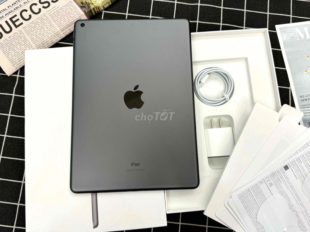 Ipad gen 9 64G Wifi Gray fulbox p100% sạc ít CBH