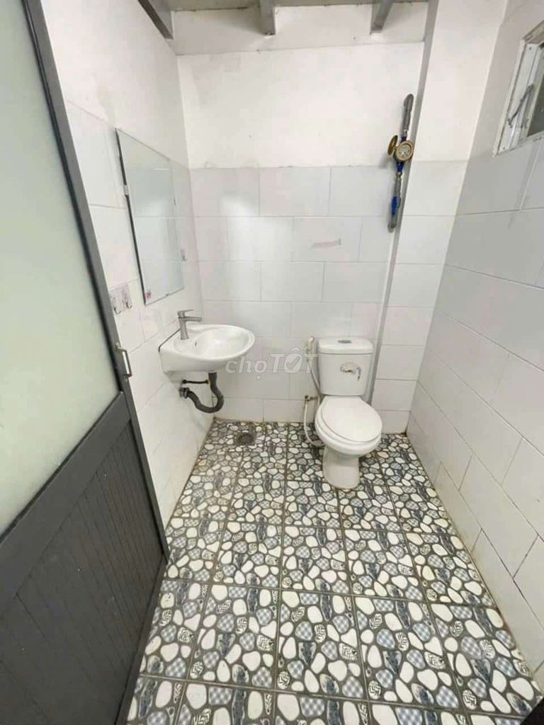 Chủ Gửi bán căn nhà cấp 4 có 6 phòng trọ đang cho thuê 1.500k tháng