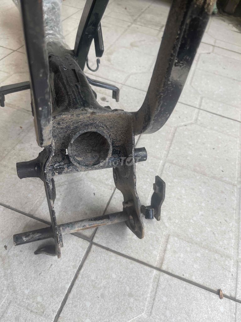 Sườn wave alpha nhỏ zin. Mua bán Phụ tùng xe tại Quận 12 Tp Hồ Chí Minh được đăng bởi NF110 hình 2