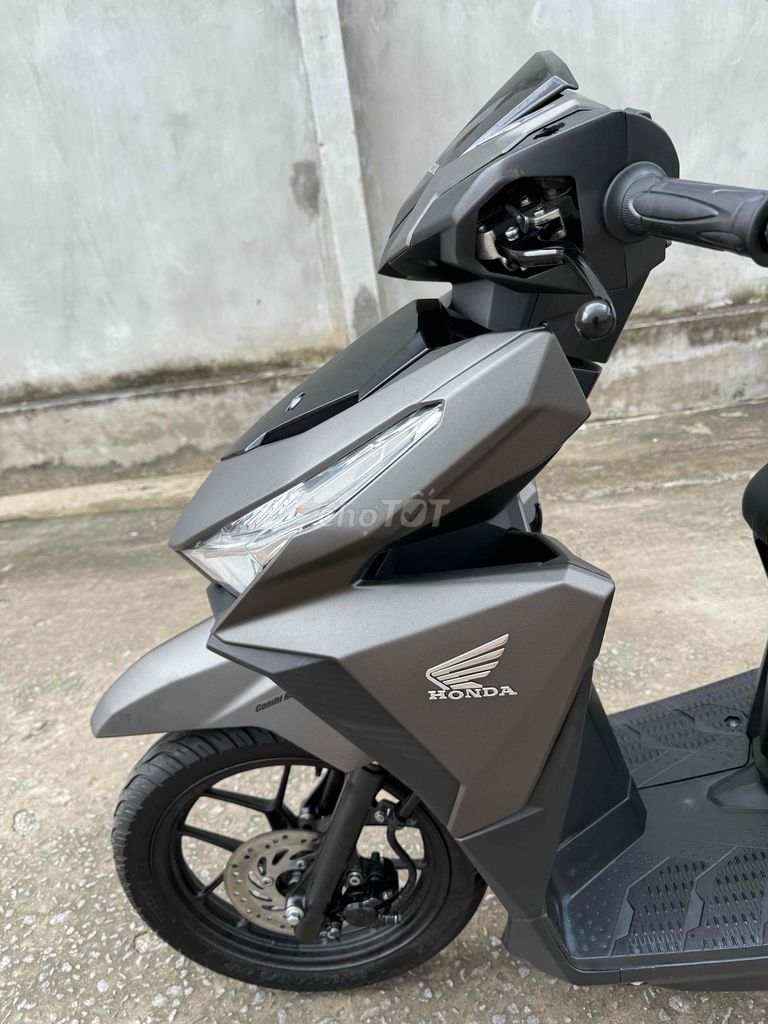 Vario 150 2016 mẫu cũ màu vàng cát.. Mua bán Xe máy tại Quận Ô Môn Cần Thơ được đăng bởi Trần Tùng hình 5