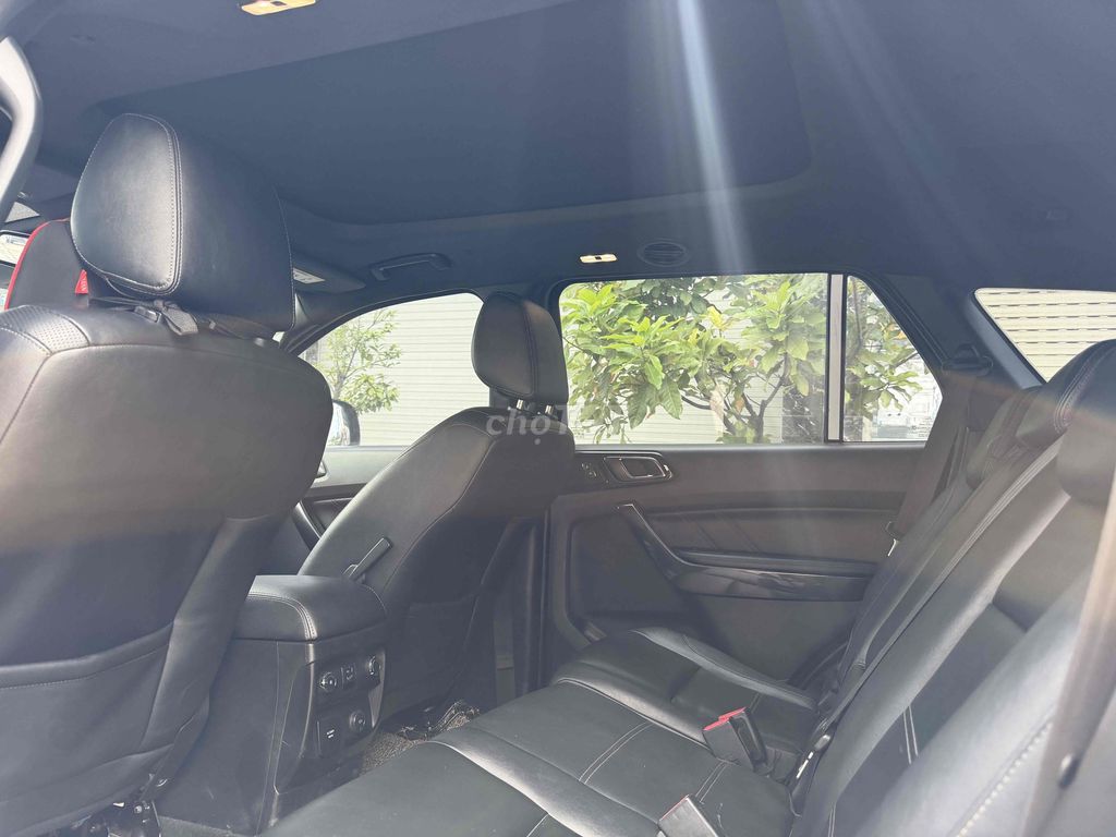 Ford Everest 2019 Titanium Plus 2 Cầu Cao cấp. Mua bán Ô tô tại Quận 12 Tp Hồ Chí Minh được đăng bởi A Quý hình 5