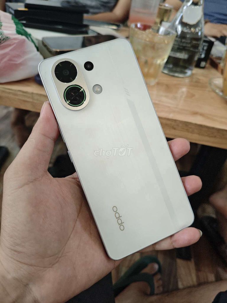 Oppo K13 Turbo 5G 256GB Trắng. Mua bán Điện thoại tại Thành phố Thuận An Bình Dương được đăng bởi mua và bán hình 1