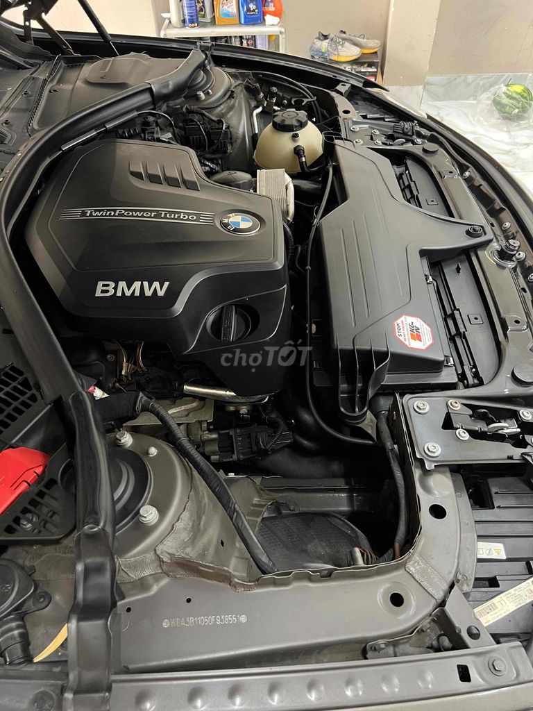 BMW 3 Series 2013 320i - 90000 km hiếm cọp