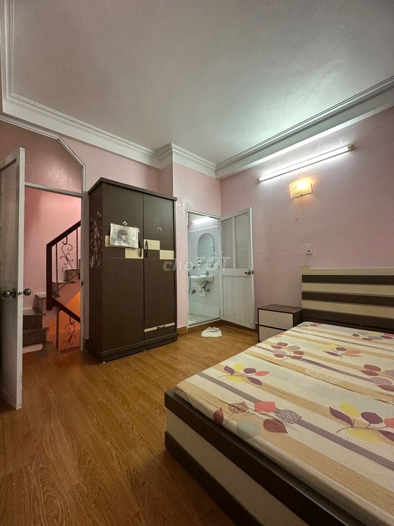 Аренда дома в Старом квартале, Фунг Хунг, Хоан Кием, 30м² x 3 этажа