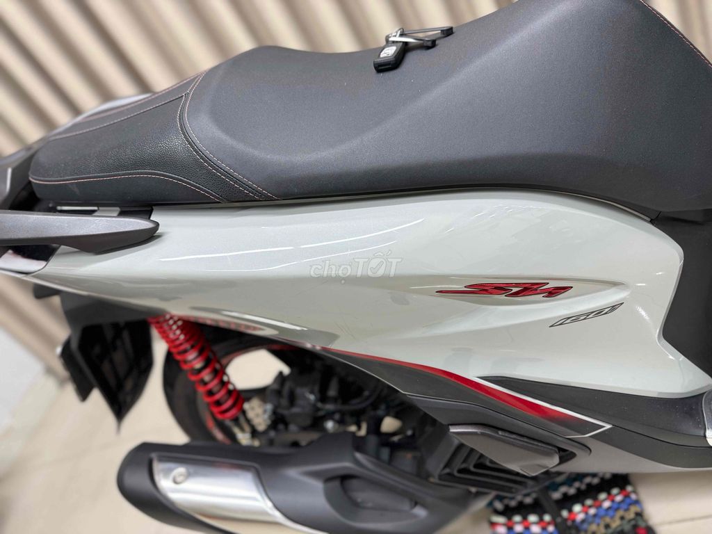 SH 160ABS cực đẹp chạy lướt vài ngàn km. Mua bán Xe máy tại Quận Thanh Khê Đà Nẵng được đăng bởi THẾ MẪN CHUYÊN XE LƯỚT CÓ BÁN TRẢ GÓP  hình 11