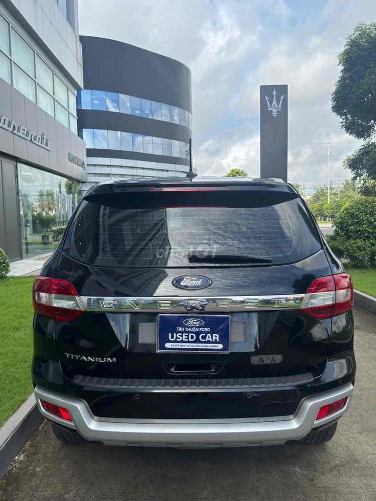 Ford Everest 2021 Titanium 2.0L 4x2 - 29000 km. Mua bán Ô tô tại Quận 7 Tp Hồ Chí Minh được đăng bởi FORD chính hãng HCM  hình 5