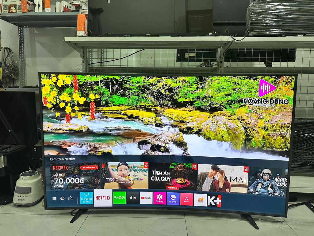 Smart tivi Samsung 65in màn hình cong 4k giọng nói