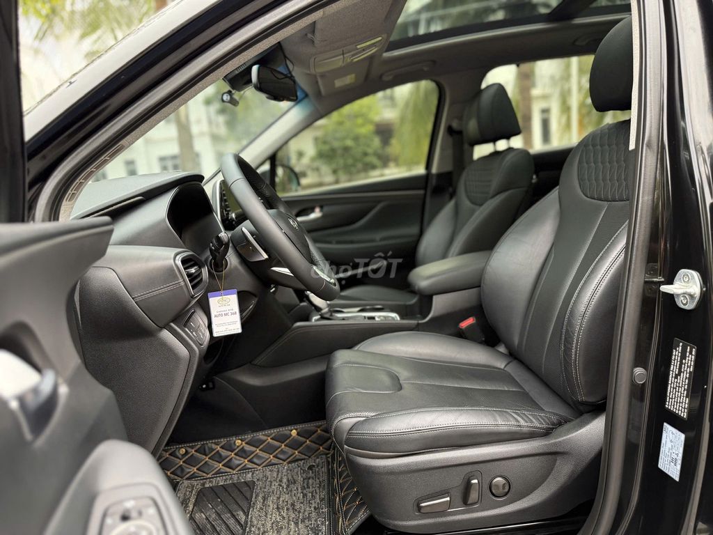 Hyundai Santa Fe 2019 2.2D Premium - 80000 km. Mua bán Ô tô tại Quận Long Biên Hà Nội được đăng bởi Anh Anh hình 7
