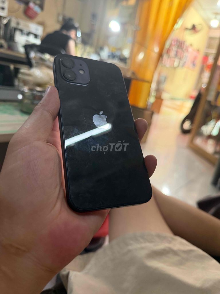 Apple iPhone 12 128GB Đen Đã sử dụng. Mua bán Điện thoại tại Quận 8 Tp Hồ Chí Minh được đăng bởi Đạt mobile hình 1