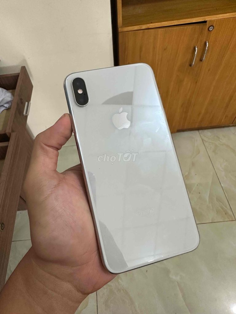 iPhone Xs Max 64GB Bạc Đã qua sử dụng. Mua bán Điện thoại tại Huyện Nhà Bè Tp Hồ Chí Minh được đăng bởi Khắc Vinh hình 1