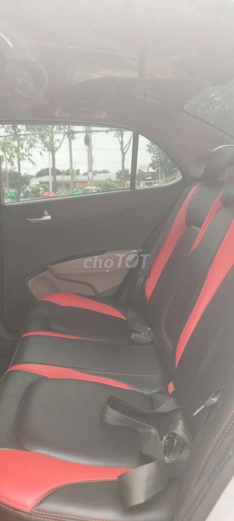 Bán hyundai i10 đời 2015 Sedan 1.2 MT - 82 km. Mua bán Ô tô tại Thành phố Sóc Trăng Sóc Trăng được đăng bởi mua bán xe cũ hình 5