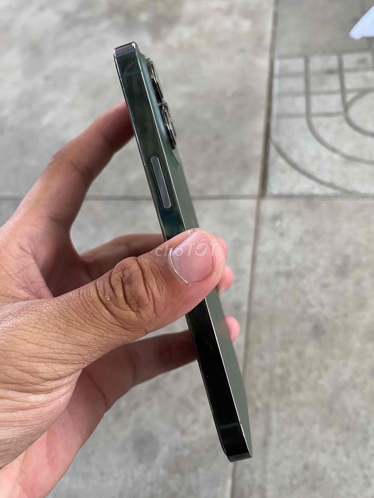iPhone 13 Pro 128GB Xanh 98%. Mua bán Điện thoại tại Thành phố Trà Vinh Trà Vinh được đăng bởi Tuấn hình 1