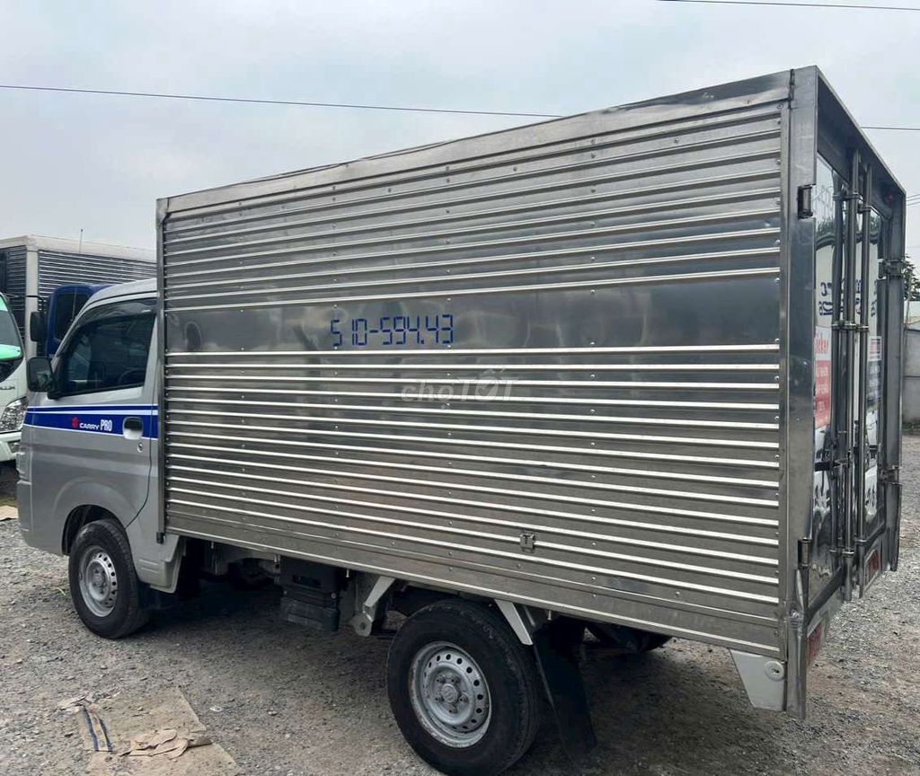 Bán gấp Suzuki 700kg đời 2021 thùng kín 2m7. Mua bán Xe tải, xe ben tại Thành phố Thuận An Bình Dương được đăng bởi Hồ Xe Tải hình 3