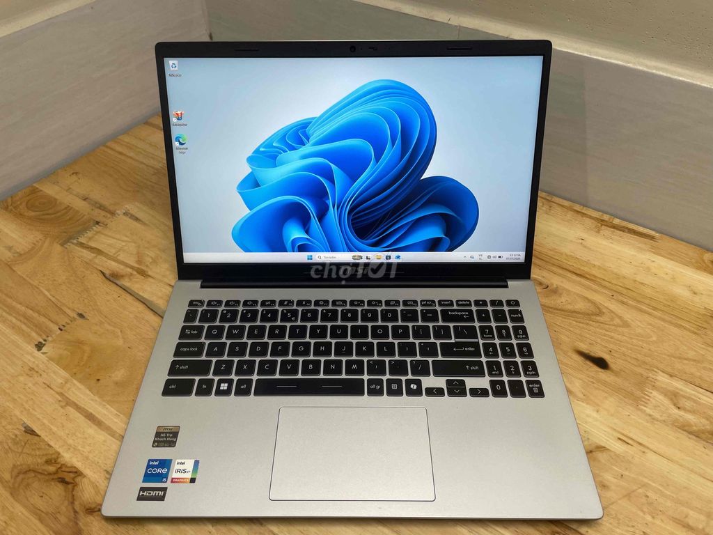 MSI Modern 15 I5 đời mới máy đẹp còn bh hãng. Mua bán Laptop tại Thành phố Thủ Đức Tp Hồ Chí Minh được đăng bởi Hoàng Hiếu hình 1