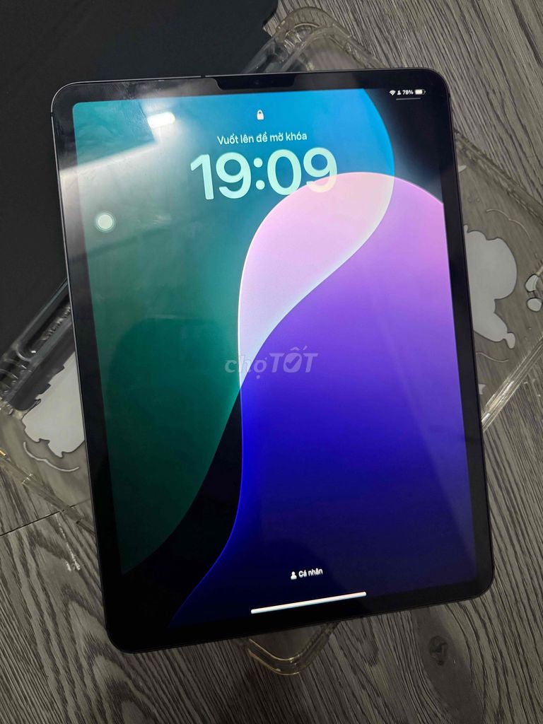 Apple iPad Pro 2018 nguyên zin. Mua bán Máy tính bảng tại Quận Thanh Khê Đà Nẵng được đăng bởi Công hải hình 1