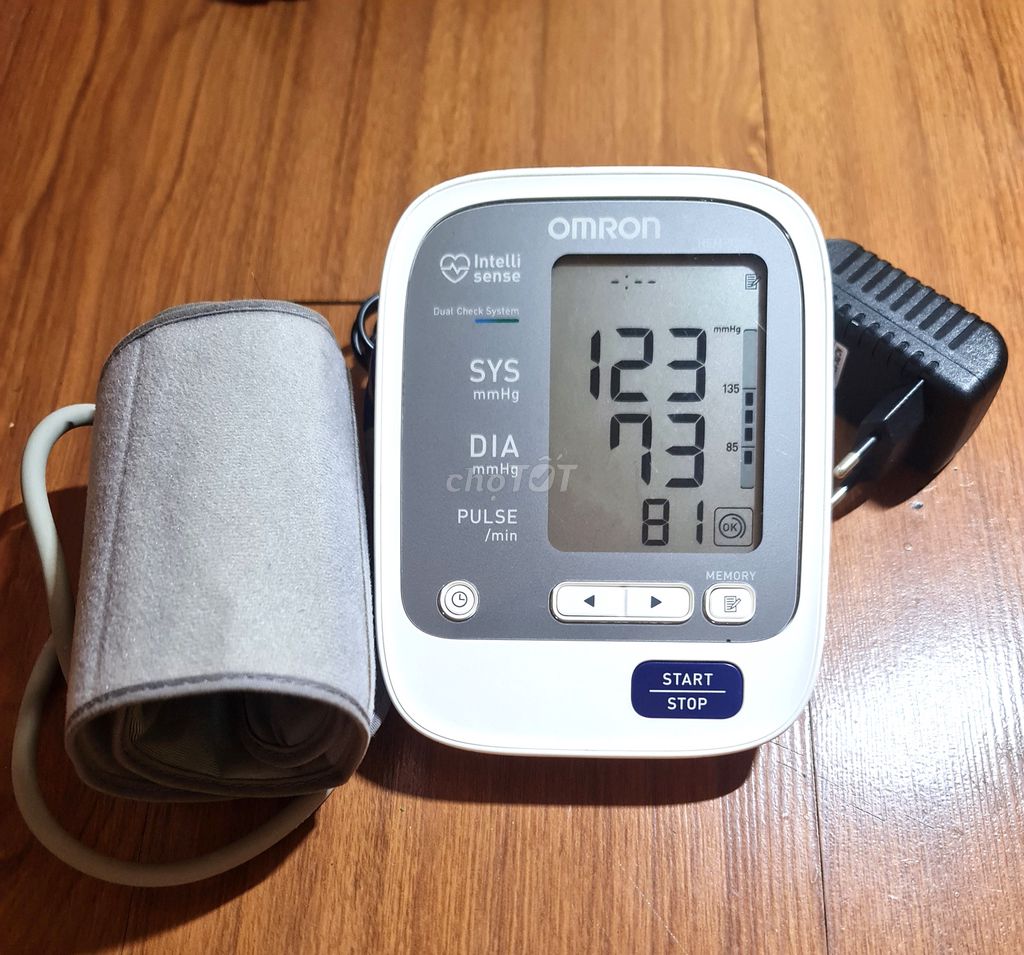 Máy đo huyết áp Omron HEM-7221. Mua bán Nội thất, đồ gia dụng khác tại Quận Hai Bà Trưng Hà Nội được đăng bởi Hương Dạ Lan hình 1