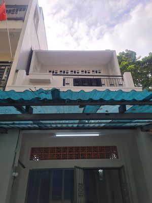 Аренда · 1 комн. · 80 м² · Quận 3, ул. Đường Hồ Xuân Hương