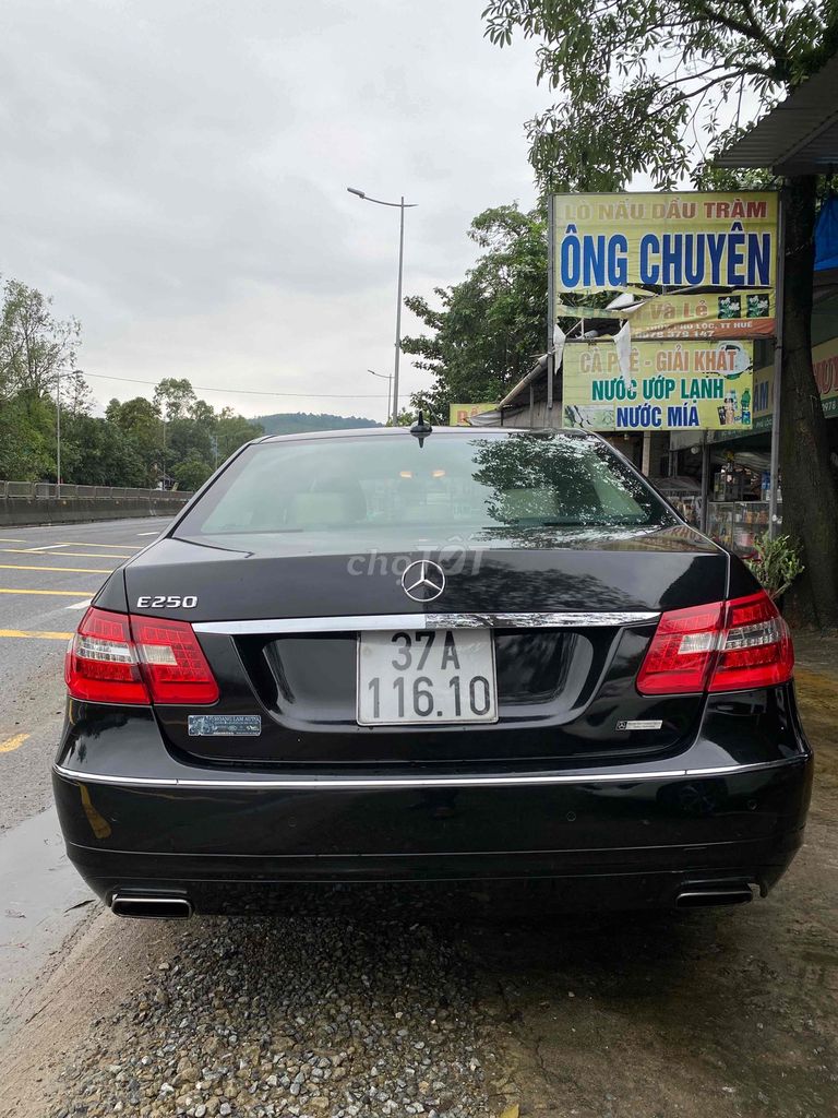 Mercedes Benz E 250, 2013 - 1 chủ từ mới. Mua bán Ô tô tại Huyện Phú Lộc Thừa Thiên Huế được đăng bởi Hiếu xe cỏ  hình 6