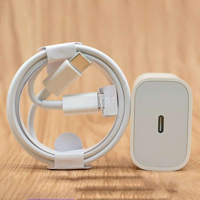 Bộ sạc nhanh PD 20w dây cáp TypeC Dành Cho Iphone. Mua bán Phụ kiện (Màn hình, Chuột...) tại Quận Thốt Nốt Cần Thơ được đăng bởi PHỤ KIỆN GIÁ MỀM hình 1