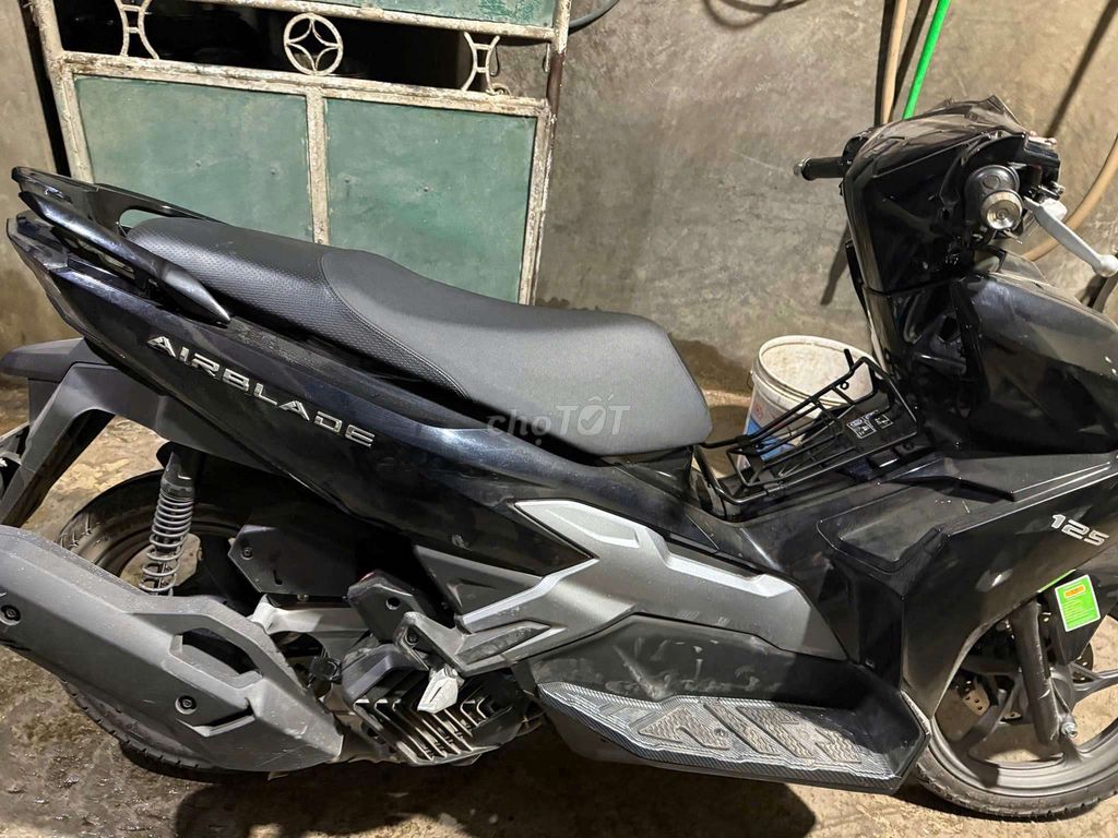 Airblade 125 bản 2025 mới ODO 4000km .AB125