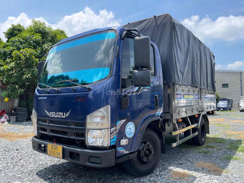 Bán Xe Tải ISUZU 2.2Tấn inox 304 vay 60%