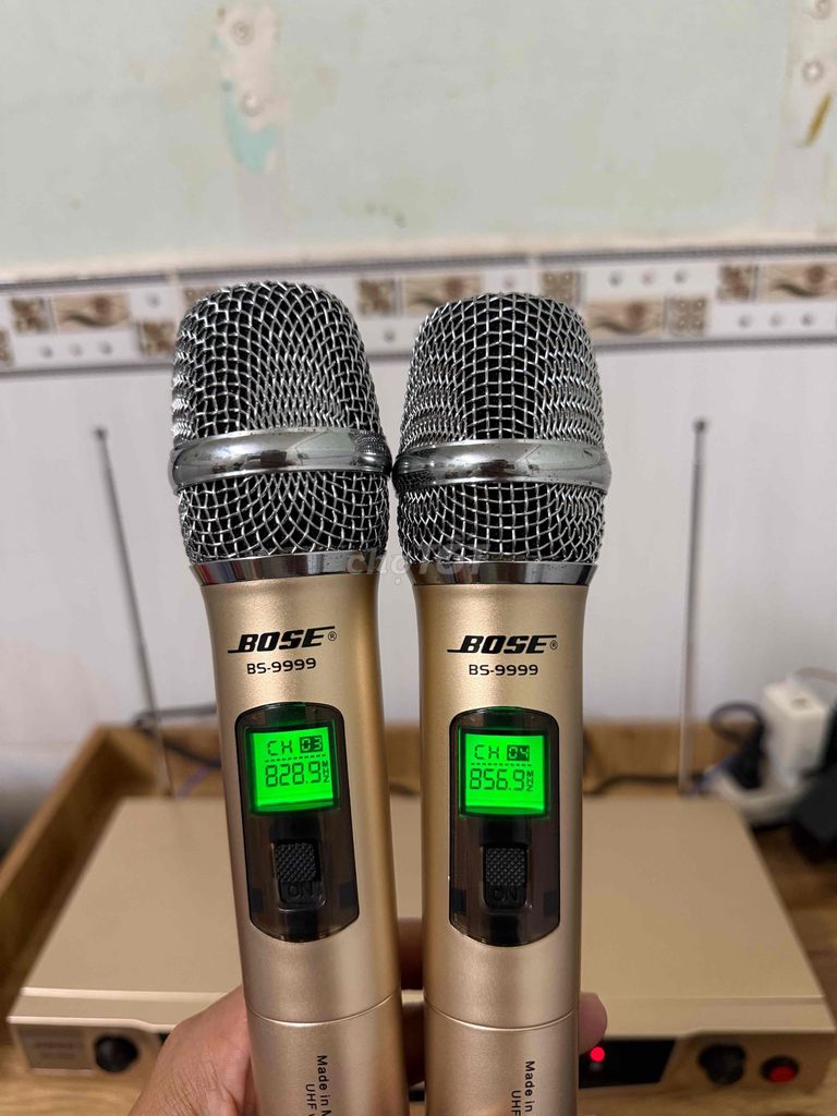 Micro karaoke Bose BS-9999. Mua bán Tivi, Âm thanh tại Thành phố Mỹ Tho Tiền Giang được đăng bởi Tôi hình 1