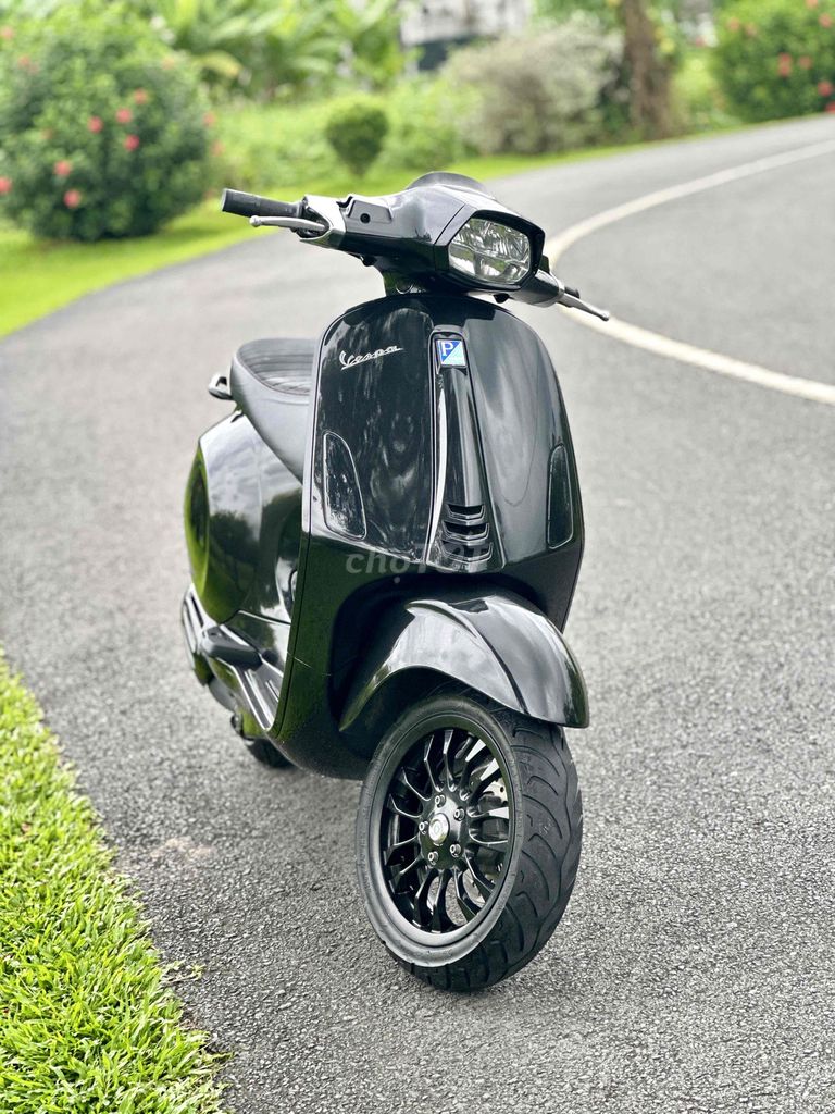 ✅✅ Sprint 125cc. ABS Đen Bóng Sposty. Ngay Chủ. Mua bán Xe máy tại Quận Gò Vấp Tp Hồ Chí Minh được đăng bởi VESPA ĐỨC NGUYỄN  hình 2