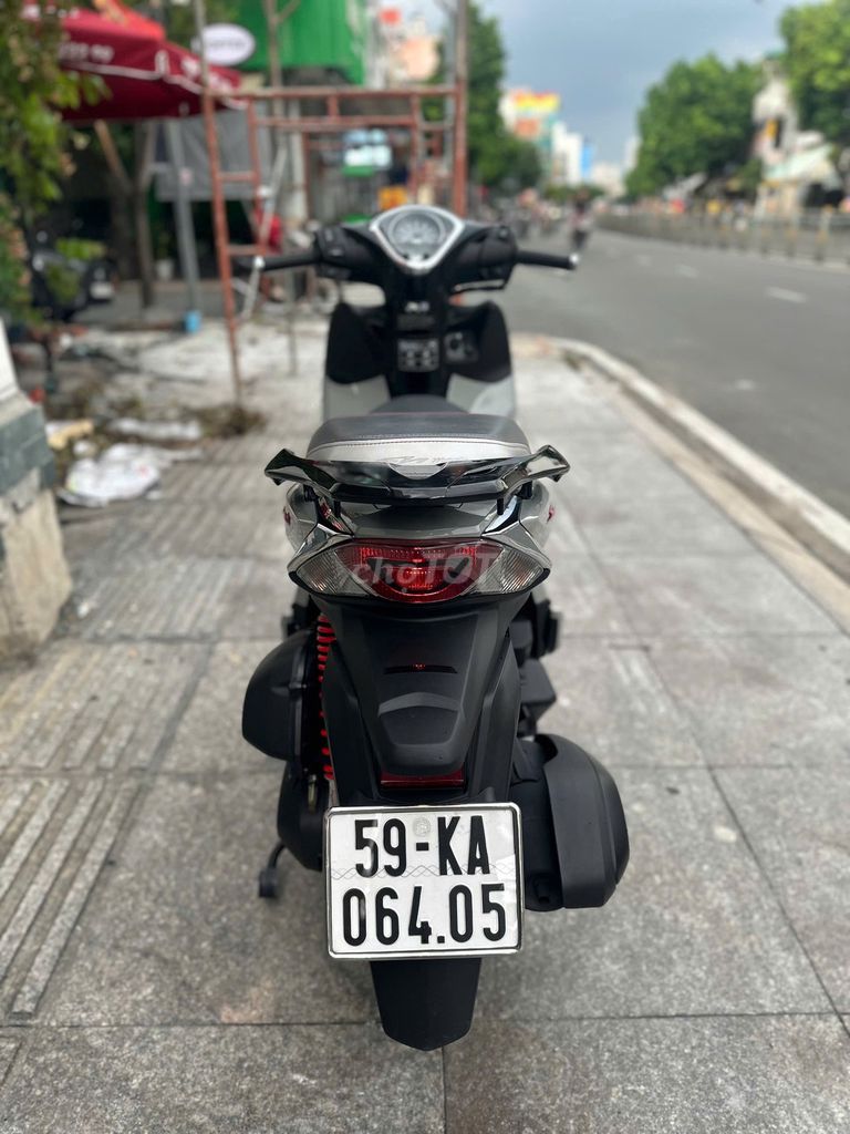 Honda SH Mode 125 ABS 2023 Xám 9000km. Mua bán Xe máy tại Huyện Bình Chánh Tp Hồ Chí Minh được đăng bởi VÕ MINH HẬU hình 7