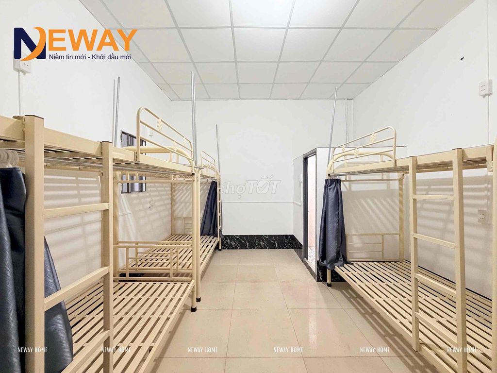 KHAI TRƯƠNG KÝ TÚC XÁ - CÁCH HUIT 500m - VHU 10 PHÚT
