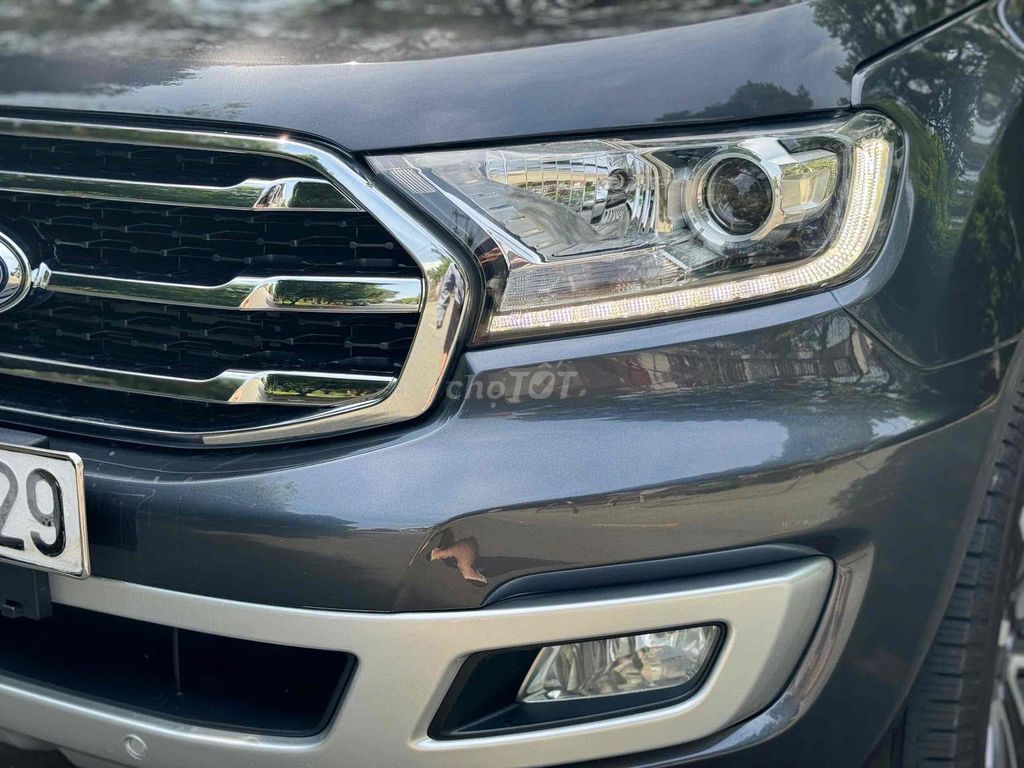 FORD EVEREST TITANIUM 2019 - 69.000km. Mua bán Ô tô tại Quận 1 Tp Hồ Chí Minh được đăng bởi Ms Ly Bến Thành Ford hình 8