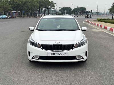 Kia Cerato 2018 1.6 AT - 8523 km