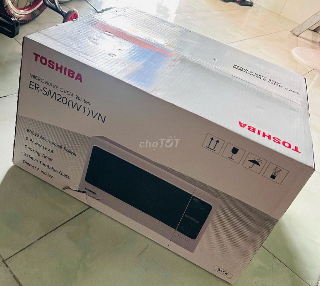 Lò vi sóng Toshiba ER-SM20(W1)VN. Mua bán Bếp, lò, đồ điện nhà bếp tại Huyện Bến Lức Long An được đăng bởi Huỳnh Thị Kim Huê hình 1
