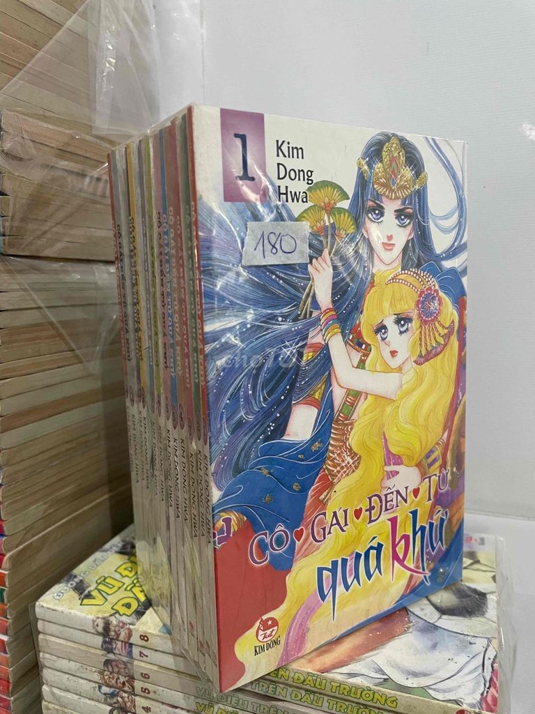 Truyện tranh Cô Gái Đến Từ Quá Khứ. Mua bán Sách tại Quận Ninh Kiều Cần Thơ được đăng bởi Chơn Trần hình 1