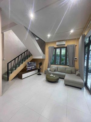 Аренда · 2 комн. · 100 м² · Quận Ngũ Hành Sơn, ул. Đường Đỗ Bá