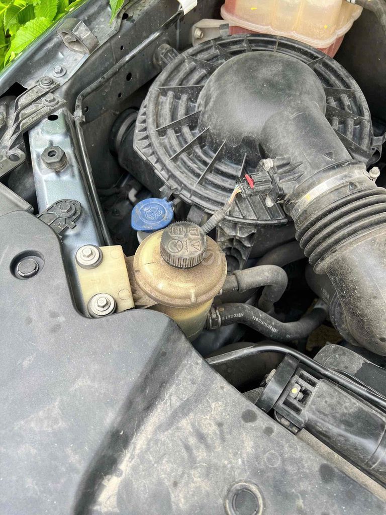 Ford Ranger 2017 XLS 2.2 4x2 AT - 90000 km. Mua bán Ô tô tại Quận 7 Tp Hồ Chí Minh được đăng bởi Quốc Toàn hình 10