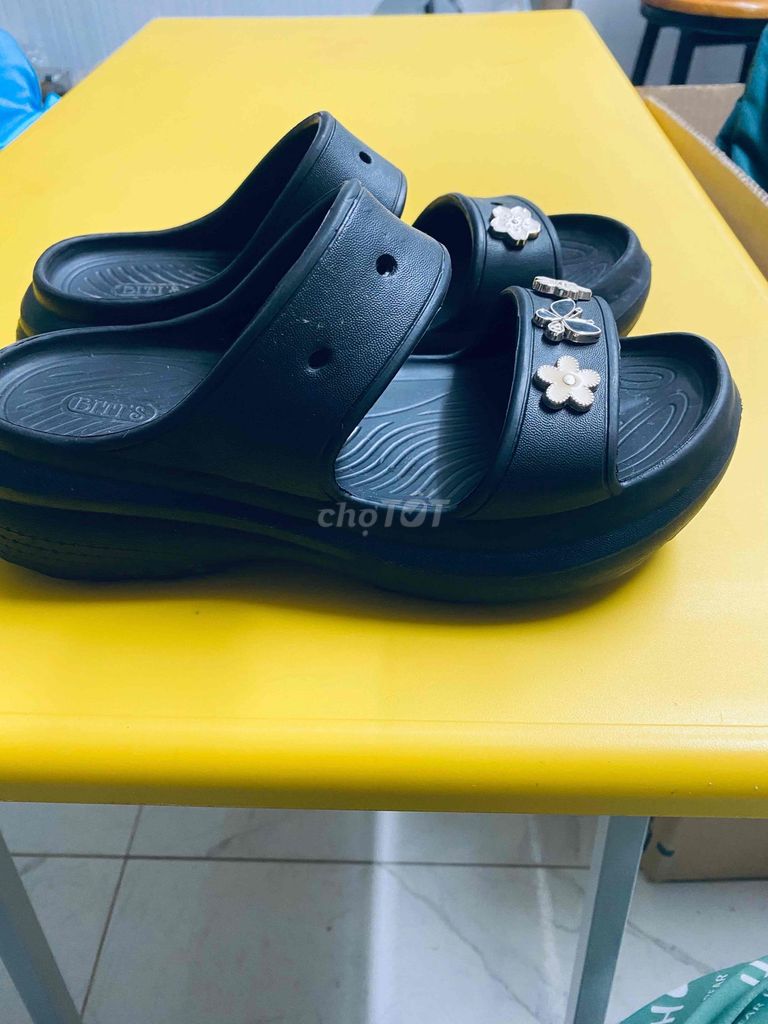 Dép Bitis Nữ đế 5cm Cao su Size 37. Mua bán Giày dép tại Quận 12 Tp Hồ Chí Minh được đăng bởi MS TU HA hình 1