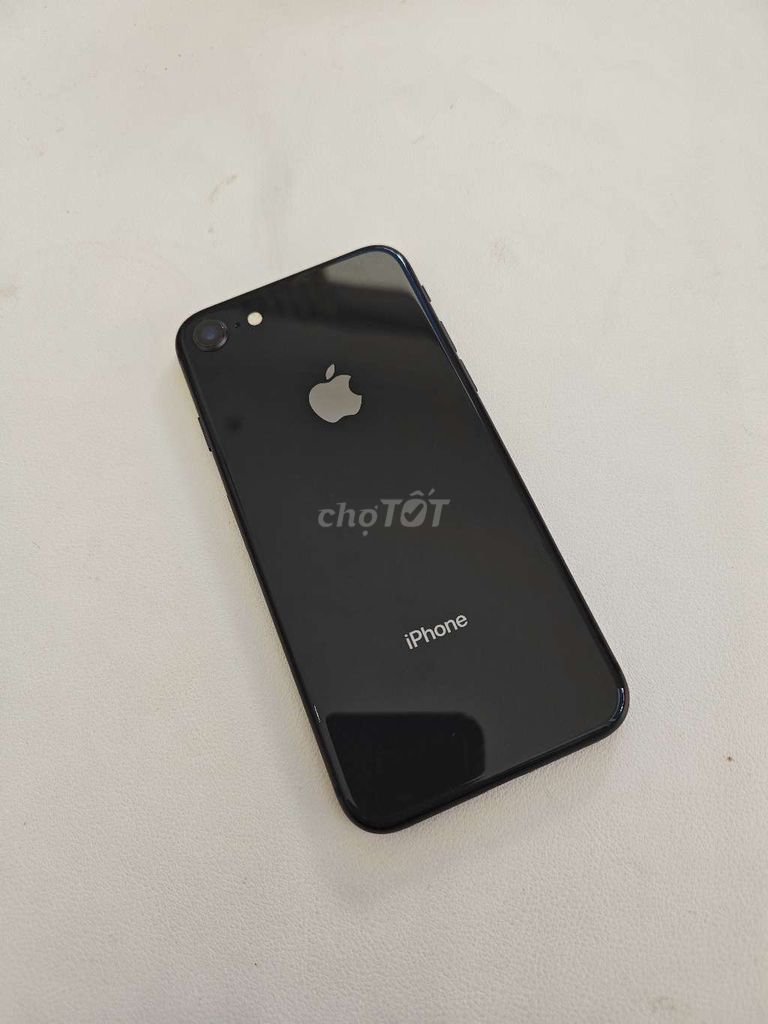 Iphone 8. Mua bán Điện thoại tại Quận Hải Châu Đà Nẵng được đăng bởi Nghĩa ST hình 1