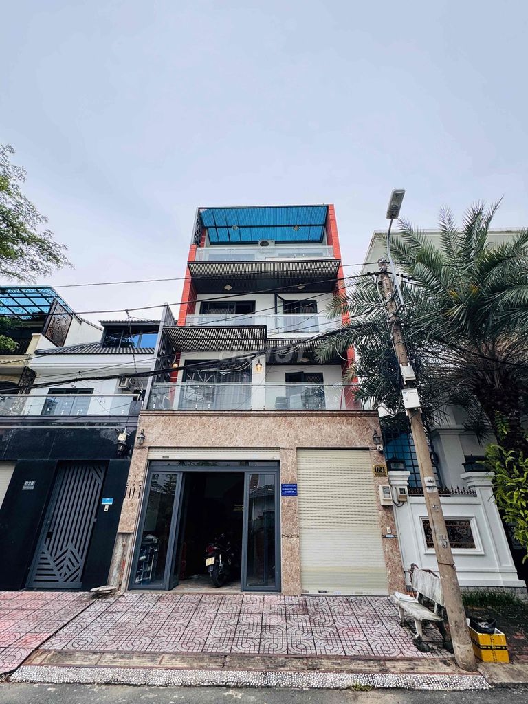 CHI THUÊ NHÀ PHÚ THUẬN QUẬN 7, 4PN 5WC FULL NT 6x16M 35 TRIỆU/ THÁNG