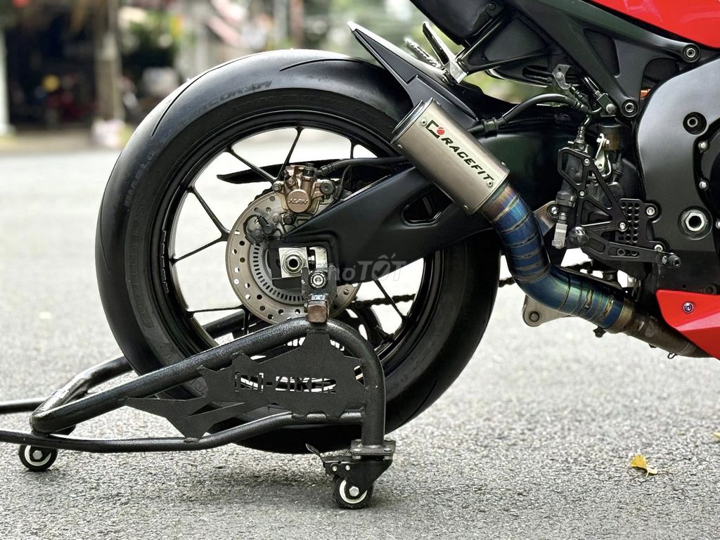 Cần bán Honda CBR1000 date 2014 biển TP. Mua bán Xe máy tại Quận 6 Tp Hồ Chí Minh được đăng bởi Thiên Trà Motor hình 13