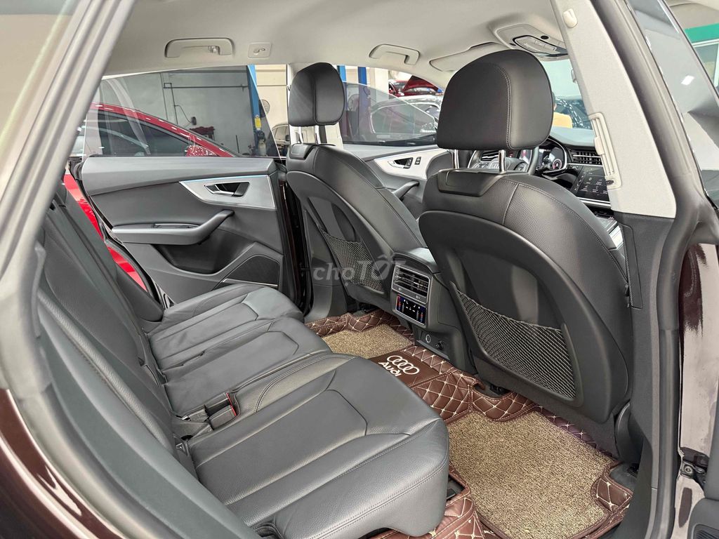 Audi Q8 2021 55 TFSI quattro - 17,000 km. Mua bán Ô tô tại Quận Tân Bình Tp Hồ Chí Minh được đăng bởi Nguyễn Văn Lâm hình 18