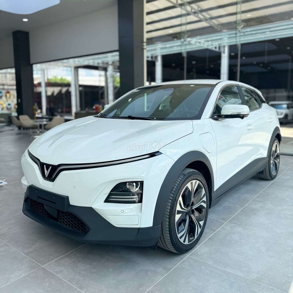 Vinfast VF6 ưu đãi ngập tràn, hỗ trợ trả góp 80%. Mua bán Ô tô tại Thành phố Thủ Dầu Một Bình Dương được đăng bởi HOÀI NAM VINFAST hình 1