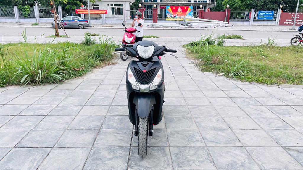 HONDA VISION ĐEN CHÍNH CHỦ ĐỜI MỚI 2021. Mua bán Xe máy tại Quận Nam Từ Liêm Hà Nội được đăng bởi MAI HÒA hình 2