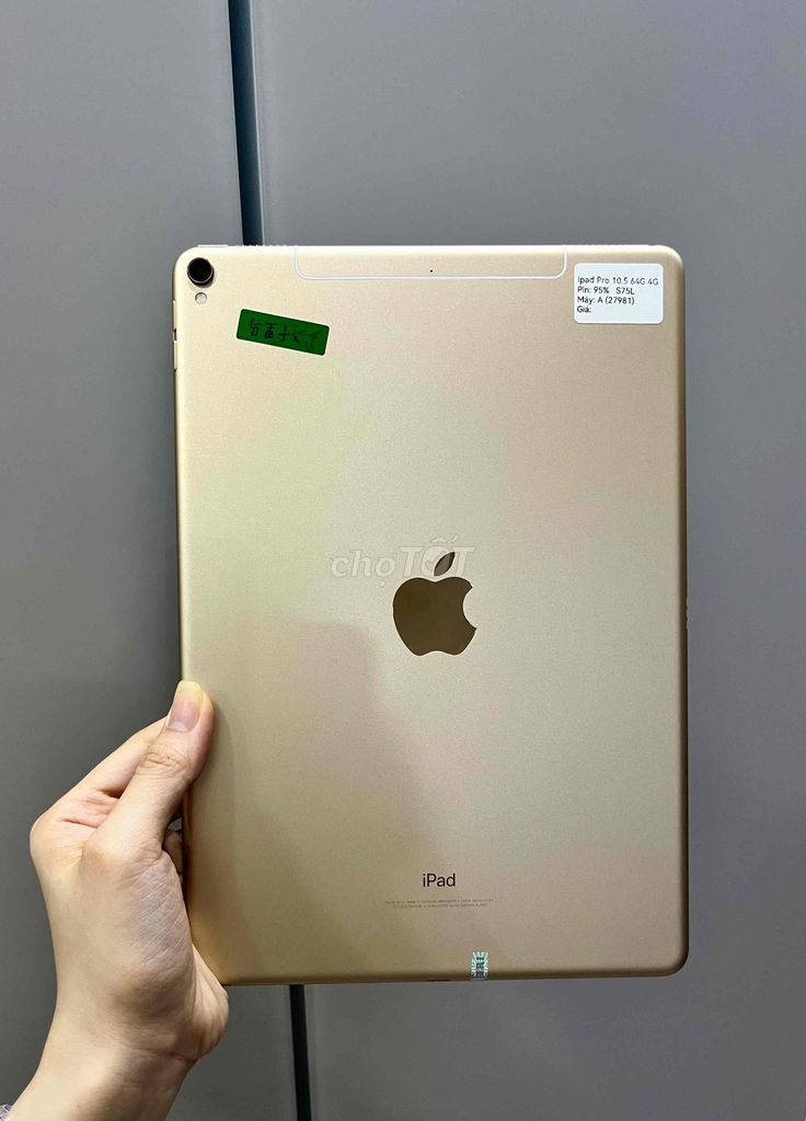 Apple iPad Pro 10.5 64GB Vàng SIM Pin zin 95 S75L. Mua bán Máy tính bảng tại Huyện Hóc Môn Tp Hồ Chí Minh được đăng bởi SIRI STORE HCM hình 1