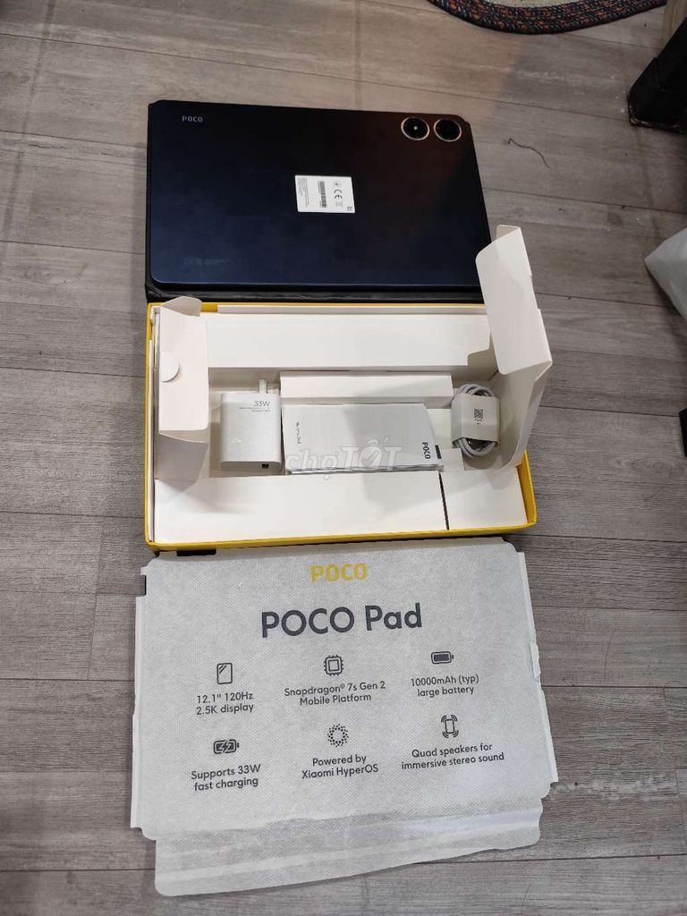 Poco pad 8/256 like new full box